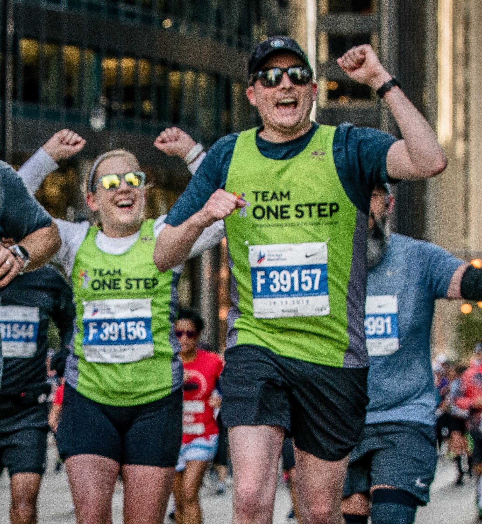 Dan and Laura of Team one step running in the Chicago Marathon